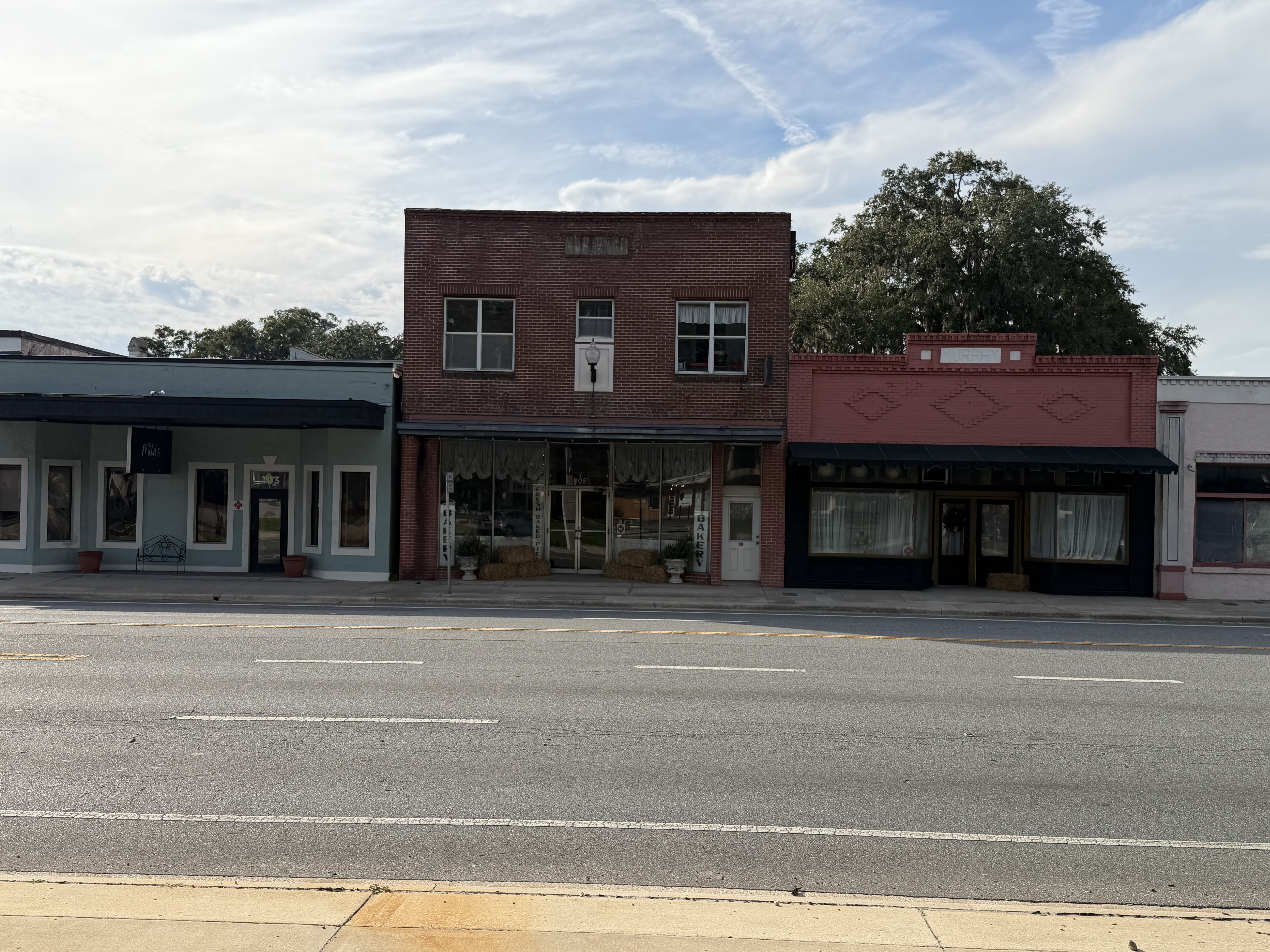 Miz Kathi's Southern Sweetery outside building