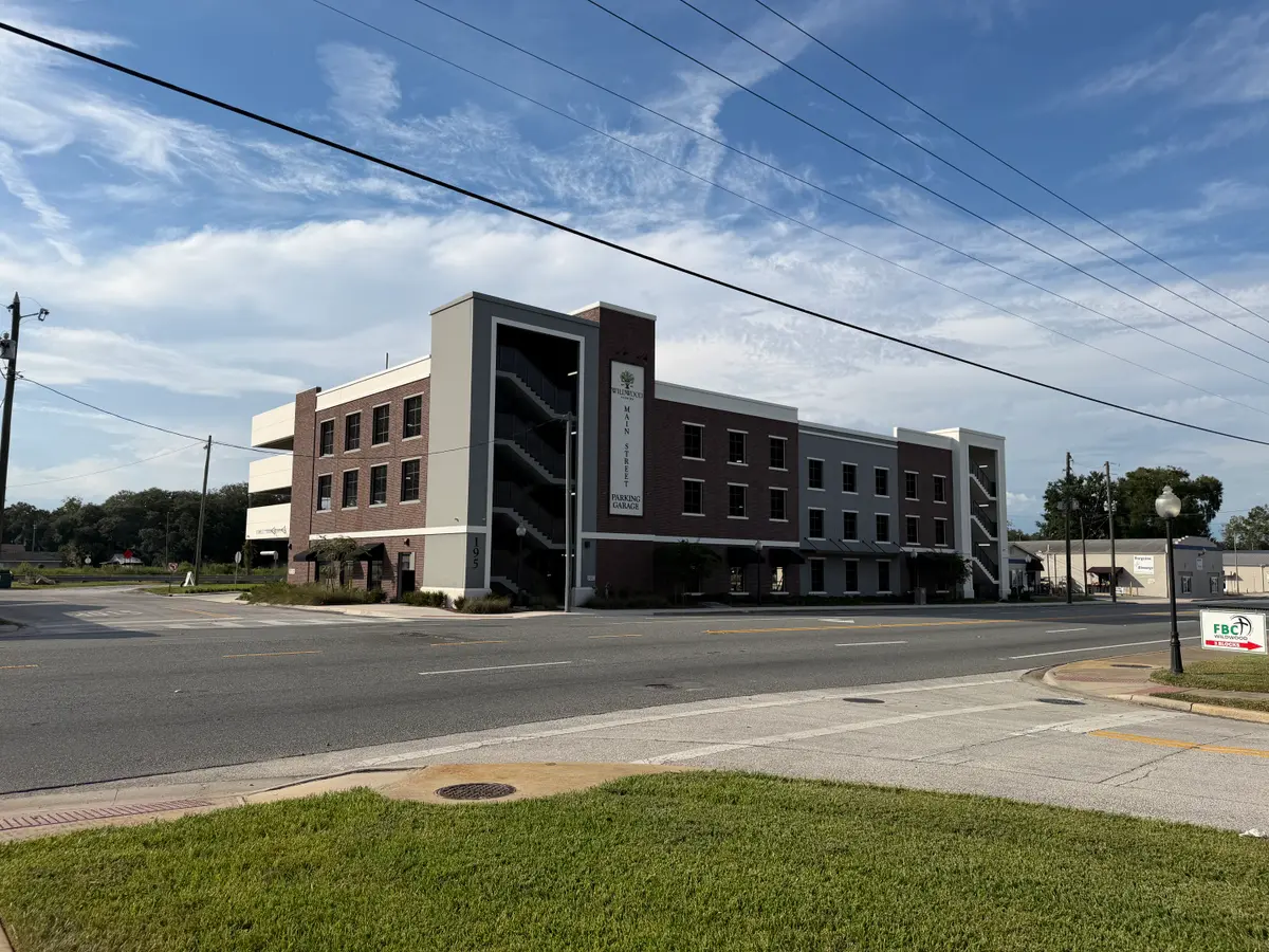 Parking garage downtown Wildwood